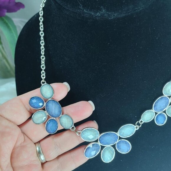 Necklace GLACIAL Boho Statement Blue Beads Silver Tone 16 Inch - Picture 3 of 5